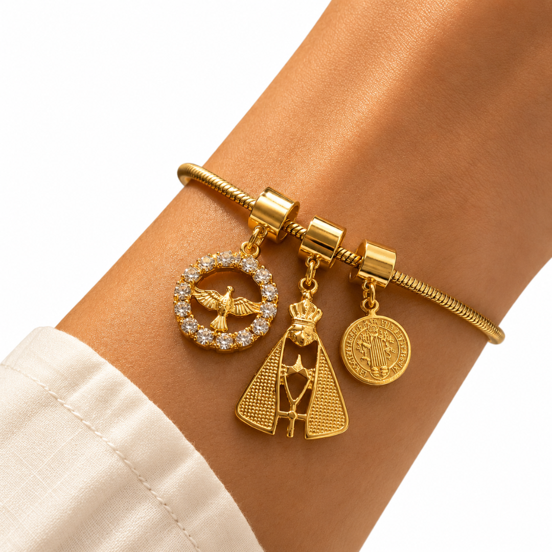 Pulseira Sagrada Nossa Senhora Aparecida e São Bento – Elegância e Devoção