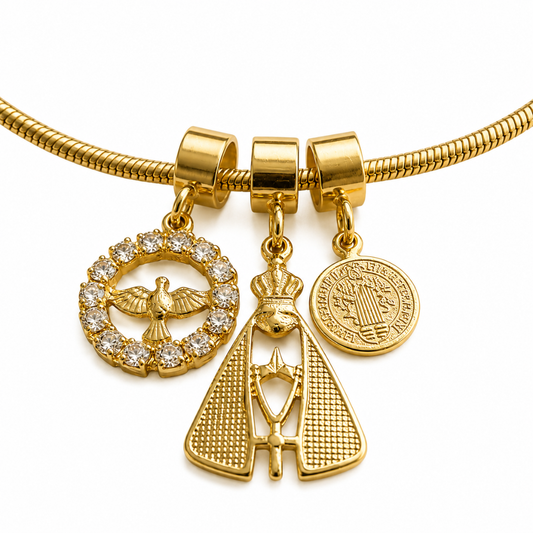 Pulseira Sagrada Nossa Senhora Aparecida e São Bento – Elegância e Devoção